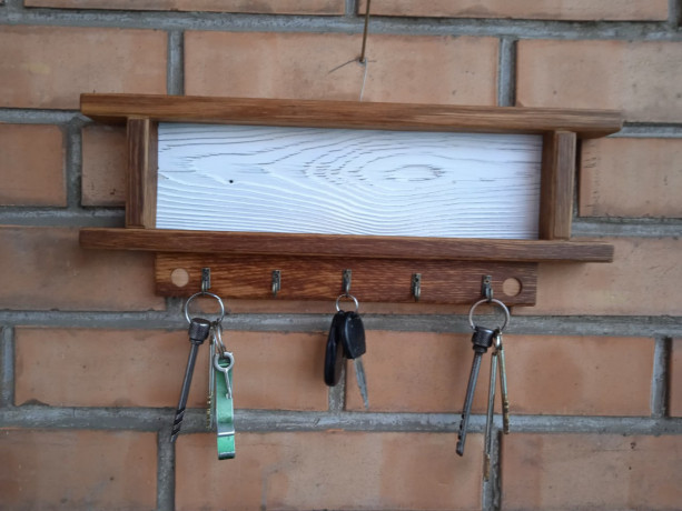 nastennye-interernye-klyucnicy-big-4