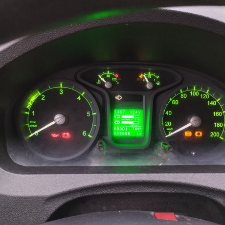 prodam-gruzovoi-avtomobil-refrizerator-gaz-279954-big-6