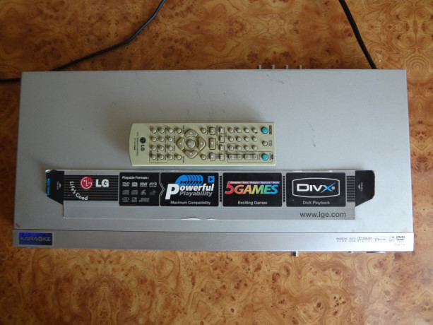 dvd-pleer-lg-dkg-778-s-karaoke-big-4