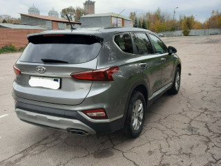 Hyundai Santa Fe 2019г.Полный привод.