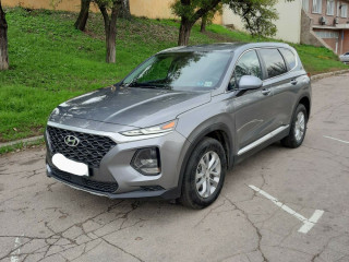 Hyundai Santa Fe 2019г.Полный привод.