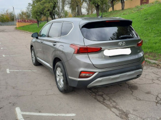 Hyundai Santa Fe 2019г.Полный привод.