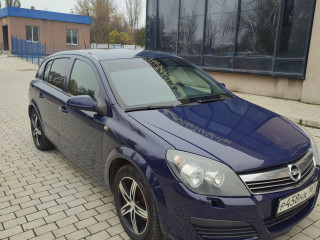 Продам Opel Astra H