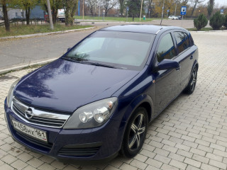 Продам Opel Astra H