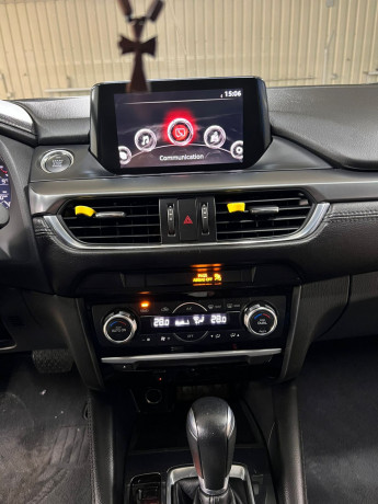 prodam-avto-mazda-6-big-10