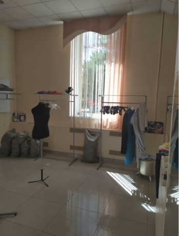 arenda-pod-magazin-salon-ofis-50-kvm-ul-universitetskaya-centr-big-3