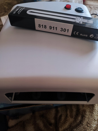 lampa-dlya-manikyura-uf-lampa-big-2