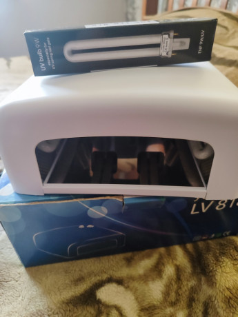lampa-dlya-manikyura-uf-lampa-big-0