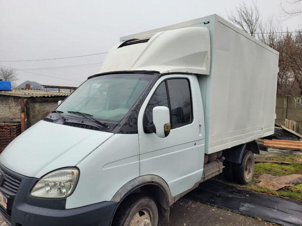 prodam-gazel-3302-2007gv-big-0