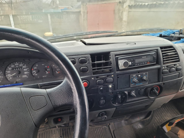 prodam-gazel-3302-2007gv-big-6
