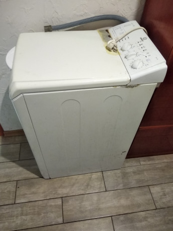 stiralnaya-masina-indesit-big-0