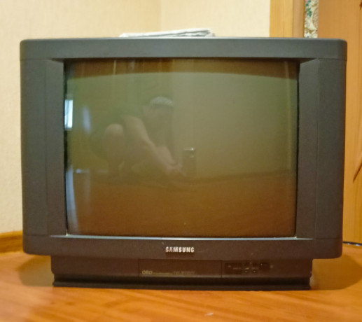 prodam-televizor-samsung-v-rabocem-sostoyanii-big-0