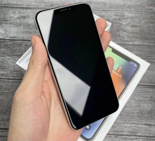 apple-iphone-x-256gb-silver-neverlock-ne-ref-big-1