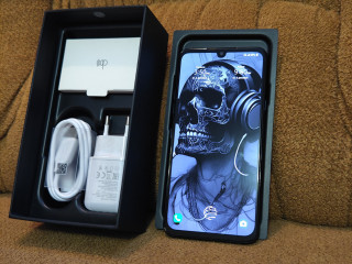 LG V50S (8\256)
