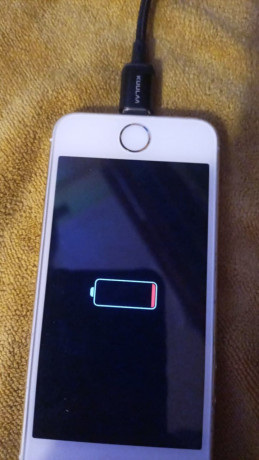 magnitnyi-kabel-lightning-dlya-iphone-big-5
