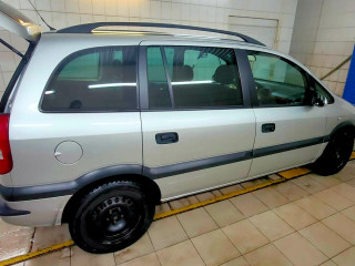 Opel Zafira 1.6 2001 г.