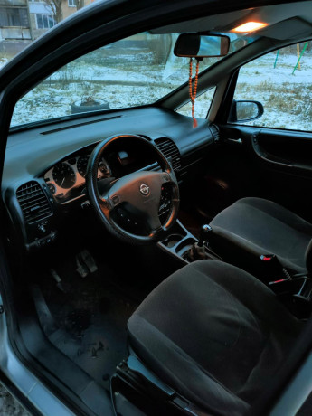 opel-zafira-16-2001-g-big-5