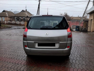 Продам идеальный Renault Grand Scenic