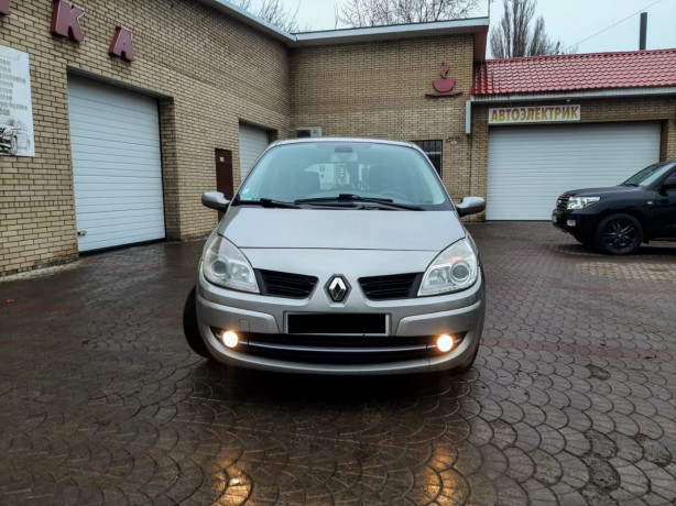 prodam-idealnyi-renault-grand-scenic-big-1