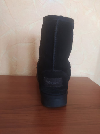 prodayutsya-zenskie-uggibu-big-4