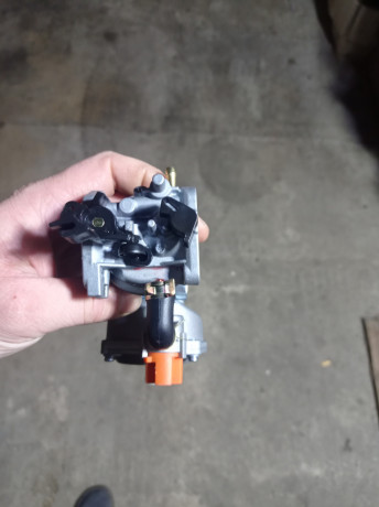 karbyurator-pod-gazna-generator-big-1