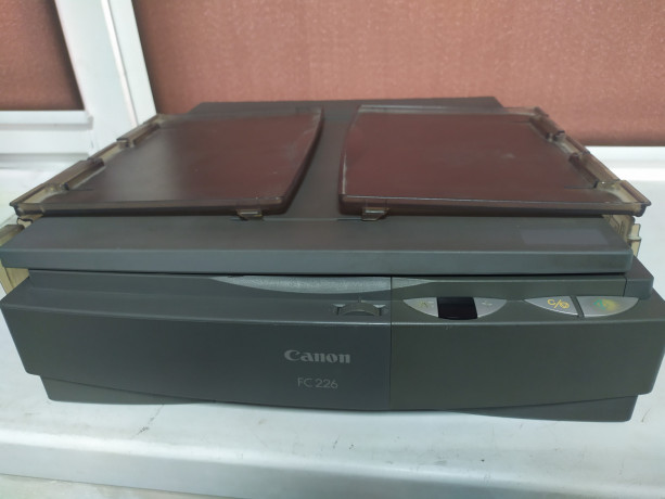 prodam-na-zapcasti-kopirovalnyi-apparat-canon-fc226-big-1