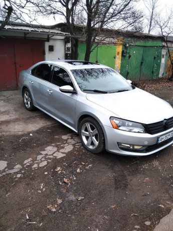 prodam-volkswagen-passat-big-0