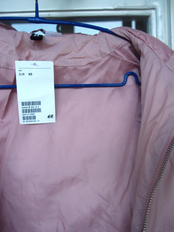 legkaya-demisezonnaya-kurtka-hm-novaya-big-2