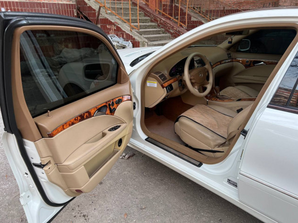 mercedes-e350-w211-big-5