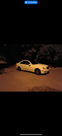mercedes-e350-w211-big-8