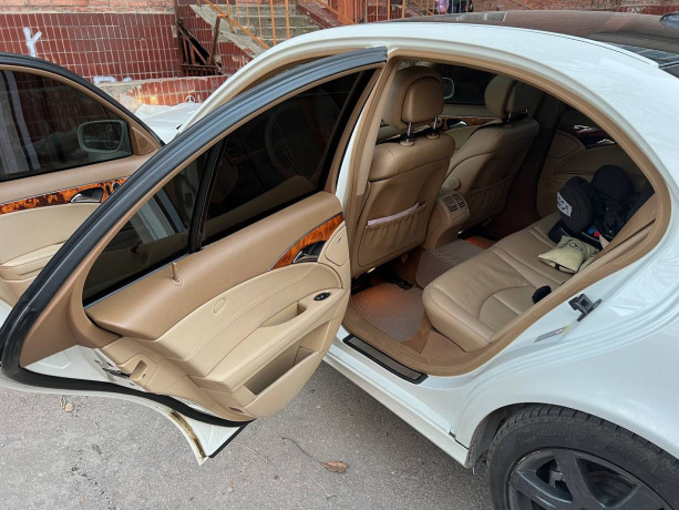 mercedes-e350-w211-big-6