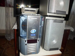 Муз центр Samsung.