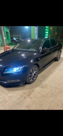 skoda-superb-oficial-big-3