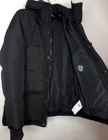kurtka-stone-island-nylon-metal-big-4