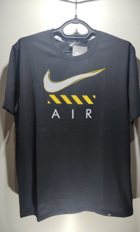 futbolki-novye-reebok-nike-lacoste-big-4
