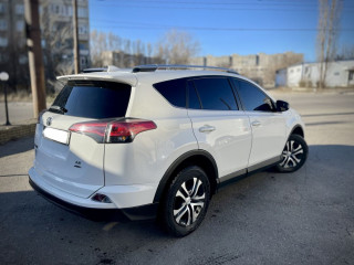 Toyota RAV4 полный привод