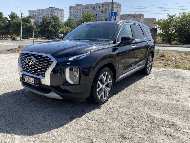 novoe-avto-premium-klassa-big-1