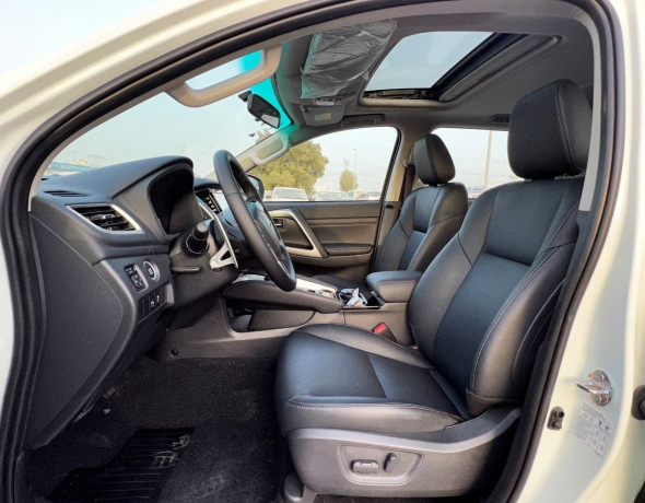 mitsubishi-pajero-sport-new-big-2