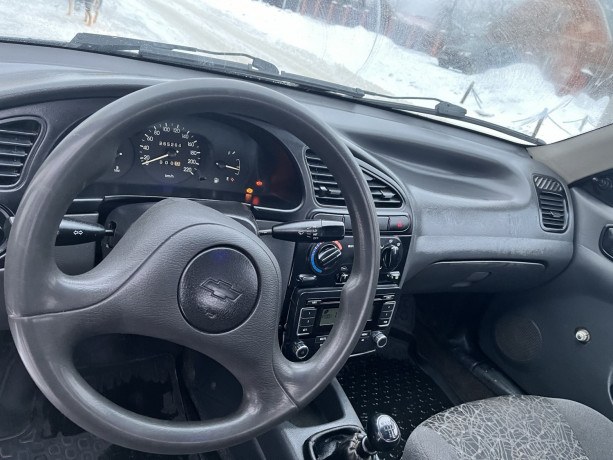 chevrolet-lanos-big-6