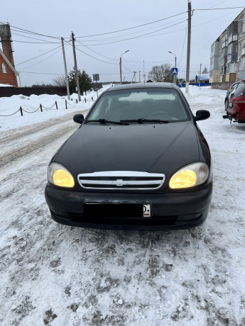 chevrolet-lanos-big-0