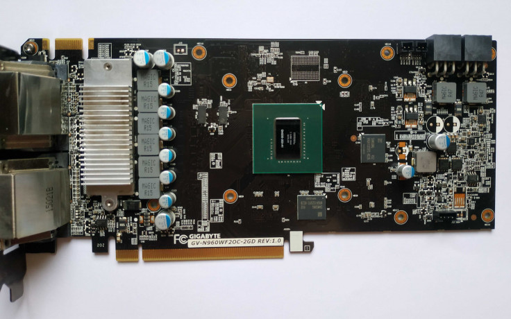 gigabyte-geforce-gtx-960-wf-oc-na-2-gb-8-000-big-1
