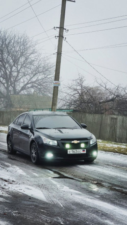 chevrolet-cruze-big-0