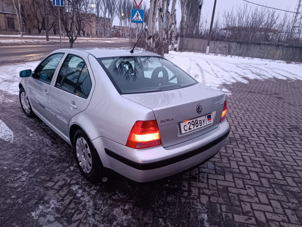 volkswagen-bora-big-1