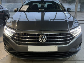 Volkswagen Jetta SEL Premium 2019