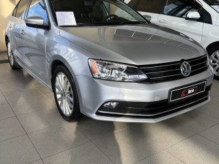 Volkswagen Jetta SE 2015