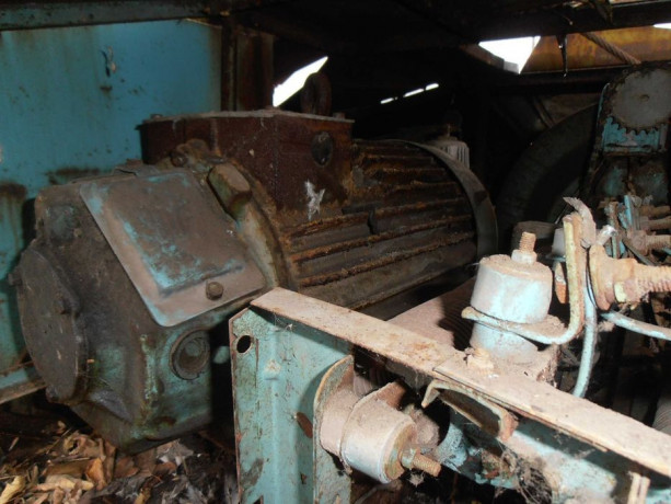 generator-ecc5-82-4u2-big-5
