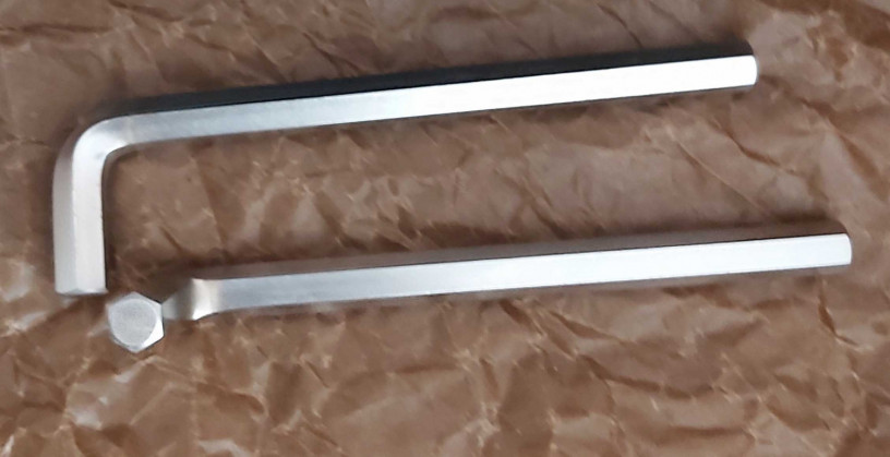 klyuc-g-obraznyi-sestigrannyi-14-mm-cr-v-210x55-mm-big-5