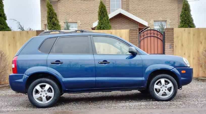 hyundai-tucson-rastamozen-big-3