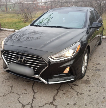 prodam-hyundai-sonata2019-goda-big-1