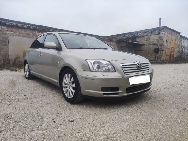 prodam-taiota-avensis-big-4